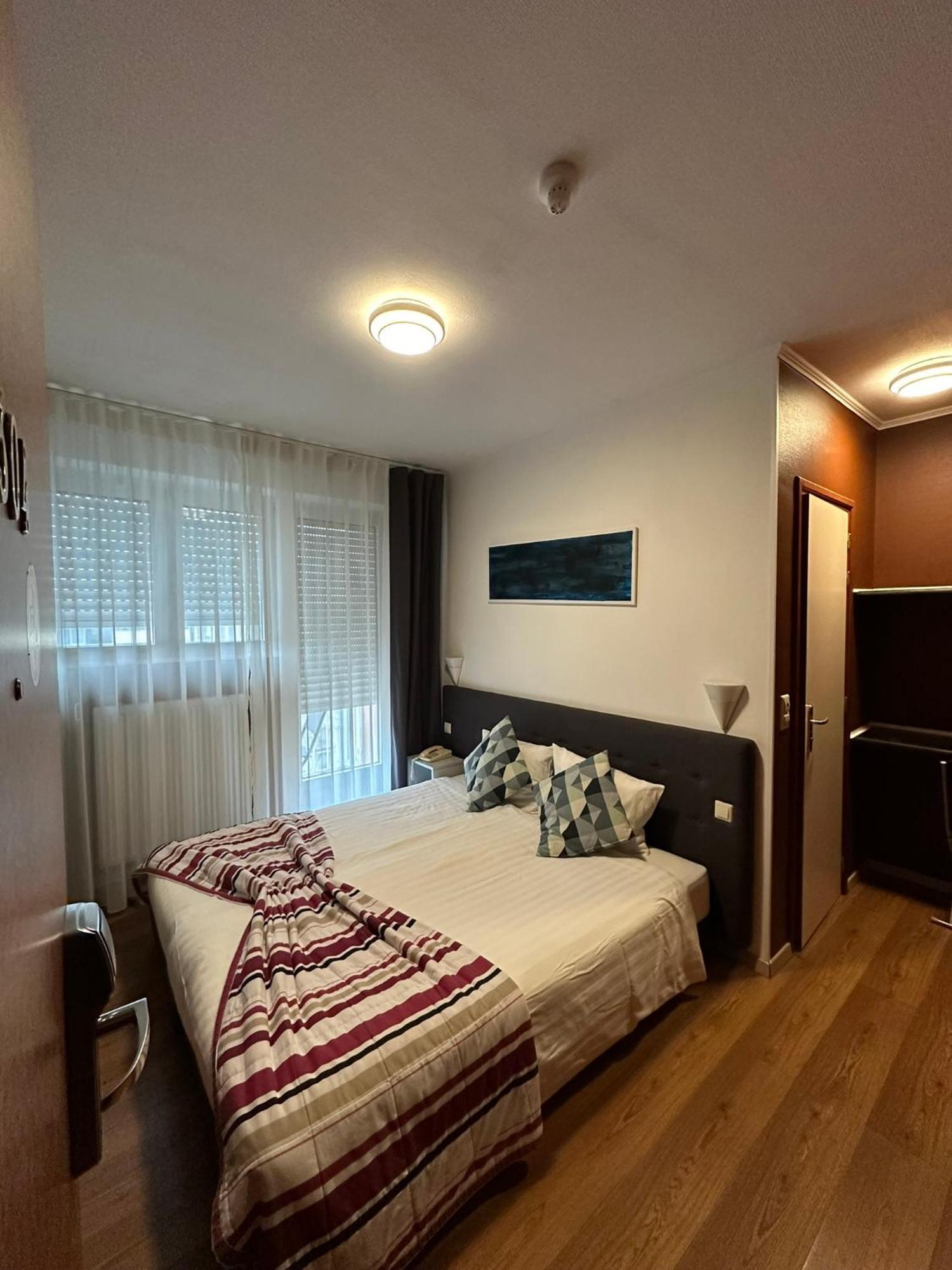 Yasha Hotel Luxembourg Luaran gambar